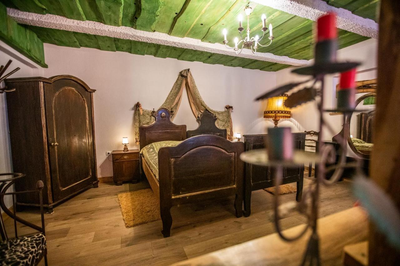 Sumski Dvori Apartment Ogulin Exteriör bild