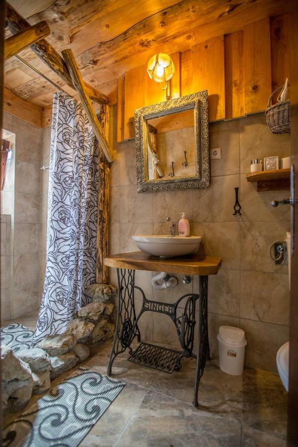 Sumski Dvori Apartment Ogulin Exteriör bild